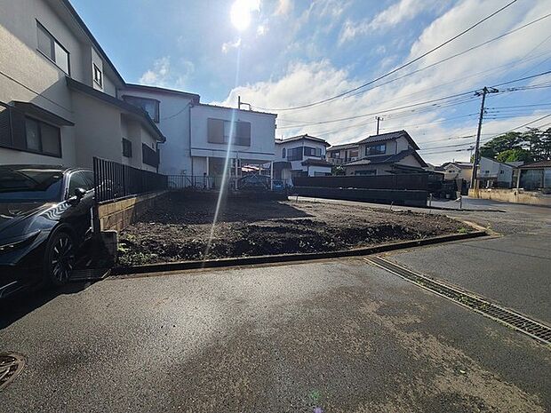 五感で感じる、現地でしかわからない事も沢山ございます。周辺環境なども一緒にご案内いたしますのでお気軽にお問合せください。 