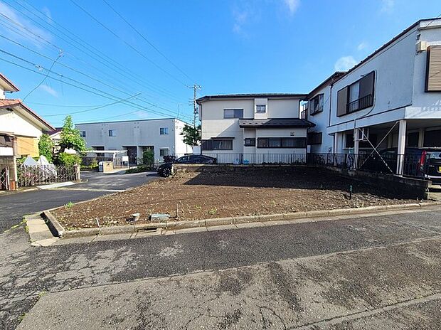 五感で感じる、現地でしかわからない事も沢山ございます。周辺環境なども一緒にご案内いたしますのでお気軽にお問合せください。