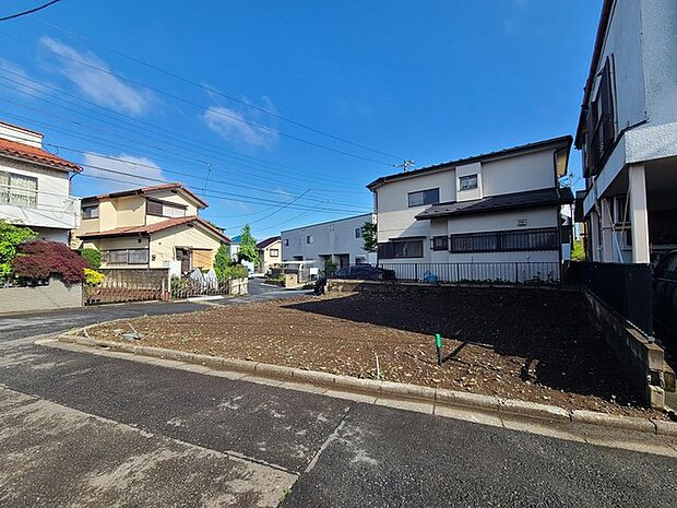 五感で感じる、現地でしかわからない事も沢山ございます。周辺環境なども一緒にご案内いたしますのでお気軽にお問合せください。 