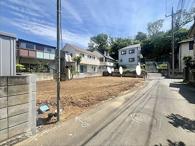 五感で感じる、現地でしかわからない事も沢山ございます。周辺環境なども一緒にご案内いたしますのでお気軽にお問合せください。 