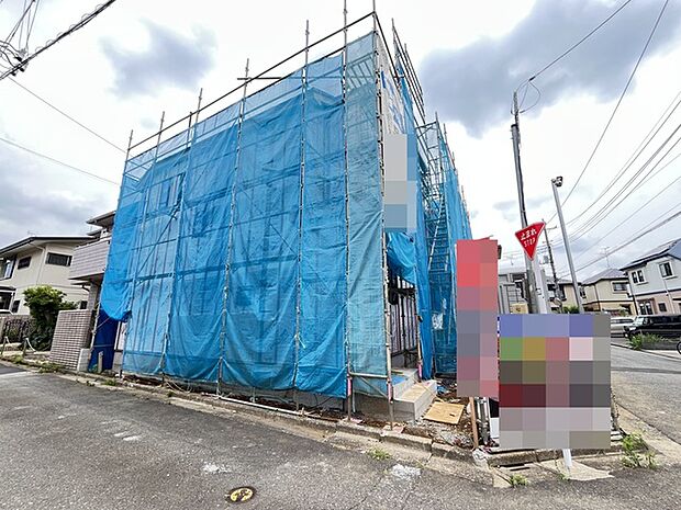 窓から眺める風景は一日の疲れを癒すヒーリングを奏でる、心地の良い時間を演出してくれます。室内も重要ですが、周りの環境もマイホーム選びの大事なポイント 