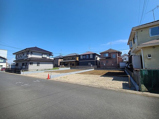 五感で感じる、現地でしかわからない事も沢山ございます。周辺環境なども一緒にご案内いたしますのでお気軽にお問合せください。