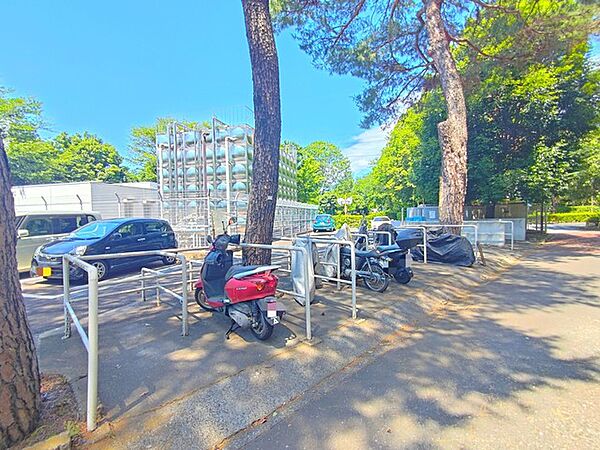 バイク置き場
