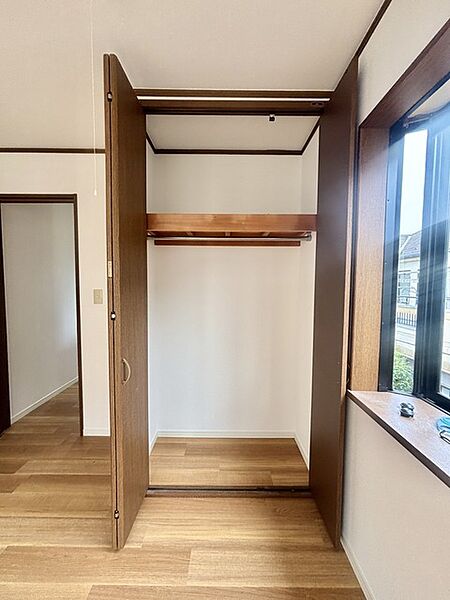 収納スペースが豊富なためお部屋も綺麗に片付きます。