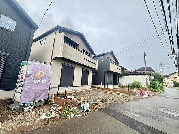 洋風使用の和室のある4LDKの間取りです。