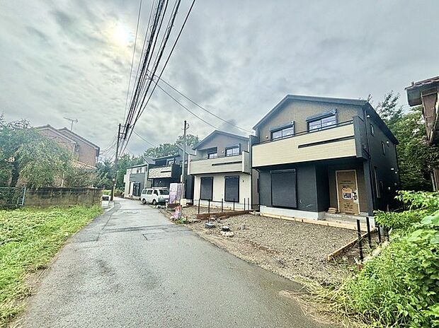 南側道路からの眺め