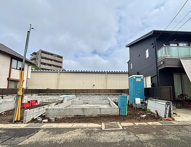 五感で感じる、現地でしかわからない事も沢山ございます。周辺環境なども一緒にご案内いたしますのでお気軽にお問合せください。