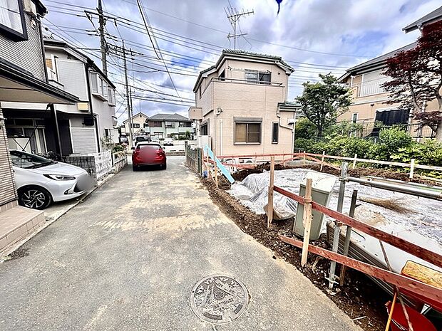 商業施設が徒歩圏内に充実、日々のお買い物も安心な環境です。