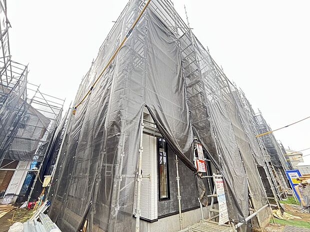 五感で感じる、現地でしかわからない事も沢山ございます。周辺環境なども一緒にご案内いたしますのでお気軽にお問合せください。
