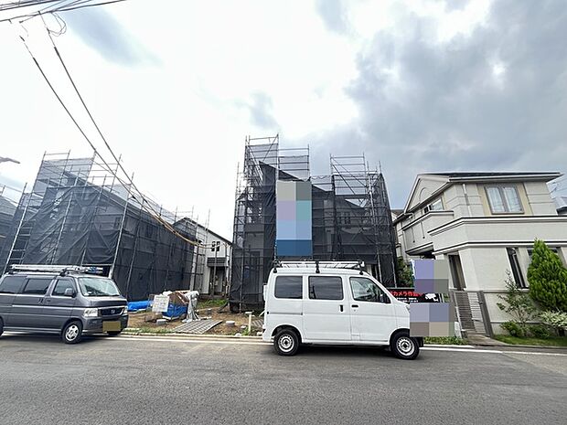 周囲の環境と調和する、期待高まる住環境。新しい風景が生まれるまでの、静かなひとときです