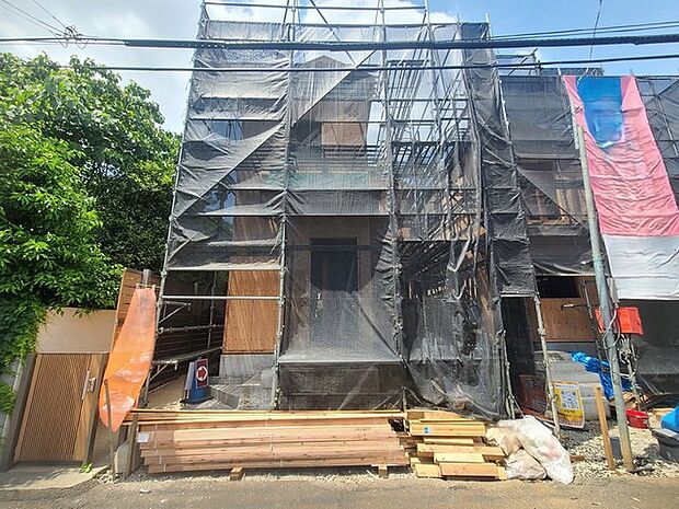五感で感じる、現地でしかわからない事も沢山ございます。周辺環境なども一緒にご案内いたしますのでお気軽にお問合せください。
