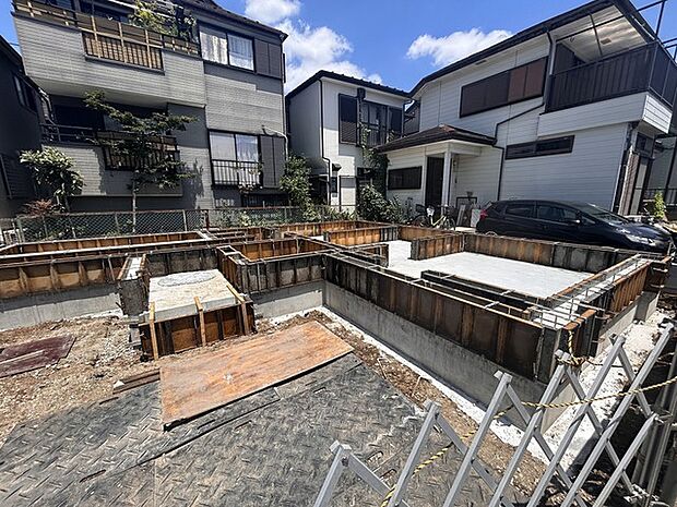 完成は9月下旬を予定しております。