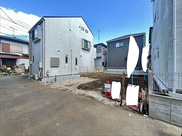 五感で感じる、現地でしかわからない事も沢山ございます。周辺環境なども一緒にご案内いたしますのでお気軽にお問合せください。