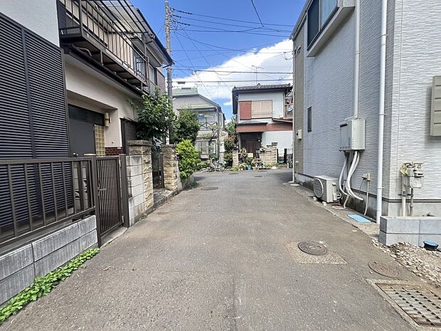 商業施設が徒歩圏内に充実、日々のお買い物も安心な環境です。