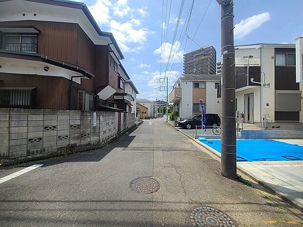 周辺の家並み(5m)