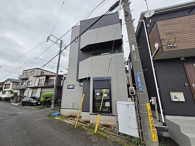五感で感じる、現地でしかわからない事も沢山ございます。周辺環境なども一緒にご案内いたしますのでお気軽にお問合せください。