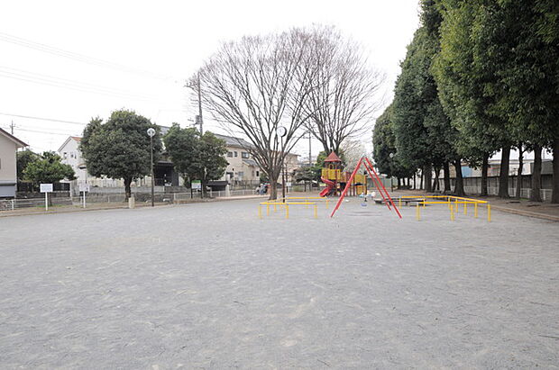 若狭東公園(所沢市)(670m)