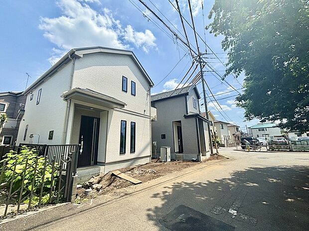 五感で感じる、現地でしかわからない事も沢山ございます。周辺環境なども一緒にご案内いたしますのでお気軽にお問合せください。