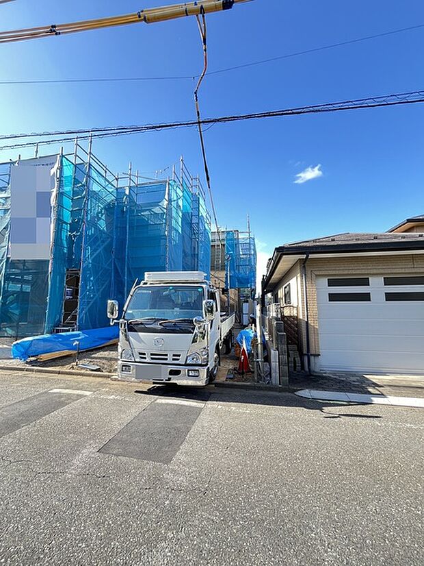 五感で感じる、現地でしかわからない事も沢山ございます。周辺環境なども一緒にご案内いたしますのでお気軽にお問合せください。 