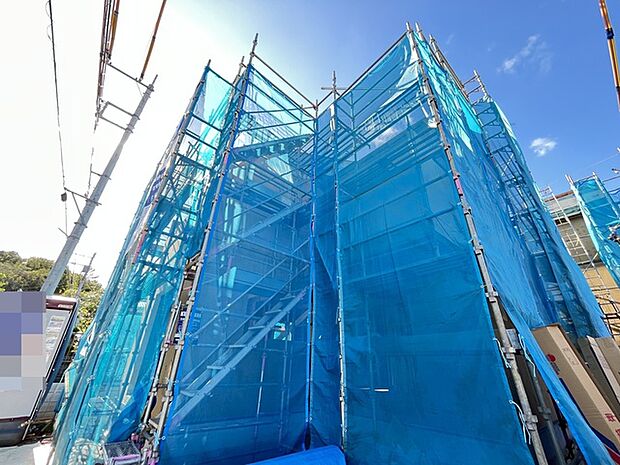 完成に向けて、着実な歩みを進めています。新しい暮らしの土台が少しずつ形作られる様子です