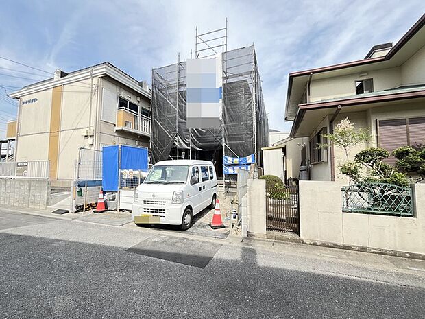 窓から眺める風景は一日の疲れを癒すヒーリングを奏でる、心地の良い時間を演出してくれます。室内も重要ですが、周りの環境もマイホーム選びの大事なポイント