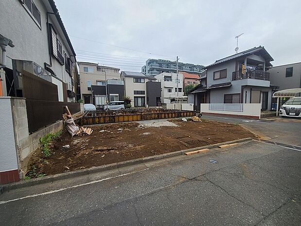 五感で感じる、現地でしかわからない事も沢山ございます。周辺環境なども一緒にご案内いたしますのでお気軽にお問合せください。