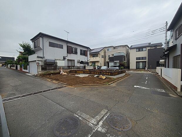 五感で感じる、現地でしかわからない事も沢山ございます。周辺環境なども一緒にご案内いたしますのでお気軽にお問合せください。