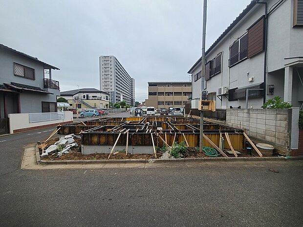 五感で感じる、現地でしかわからない事も沢山ございます。周辺環境なども一緒にご案内いたしますのでお気軽にお問合せください。