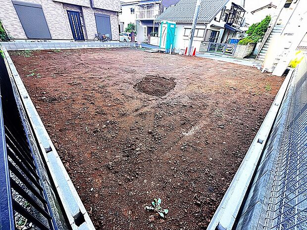 平坦な地勢、整形です。