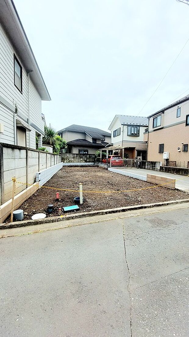 駅徒歩14分