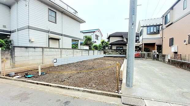 駅徒歩14分