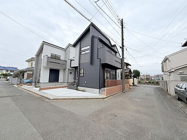 五感で感じる、現地でしかわからない事も沢山ございます。周辺環境なども一緒にご案内いたしますのでお気軽にお問合せください。