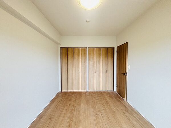 収納豊富な間取りで家の中がスッキリ片付きそうです。