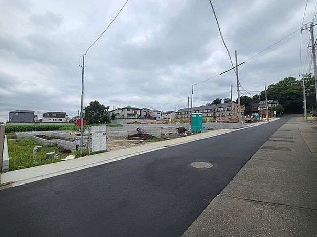 五感で感じる、現地でしかわからない事も沢山ございます。周辺環境なども一緒にご案内いたしますのでお気軽にお問合せください。