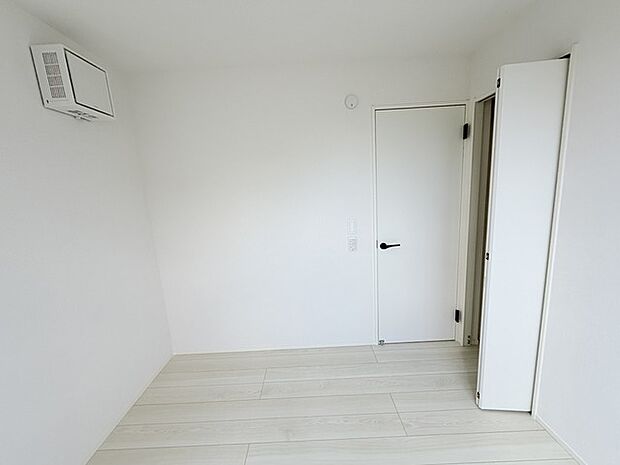 収納豊富な間取りで家の中がスッキリ片付きそうです。
