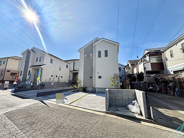 五感で感じる、現地でしかわからない事も沢山ございます。周辺環境なども一緒にご案内いたしますのでお気軽にお問合せください。 