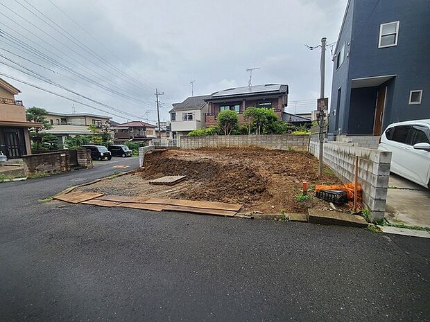 五感で感じる、現地でしかわからない事も沢山ございます。周辺環境なども一緒にご案内いたしますのでお気軽にお問合せください。