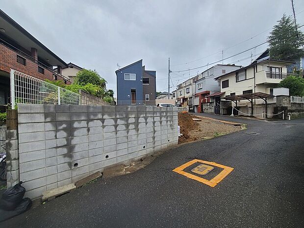 五感で感じる、現地でしかわからない事も沢山ございます。周辺環境なども一緒にご案内いたしますのでお気軽にお問合せください。 