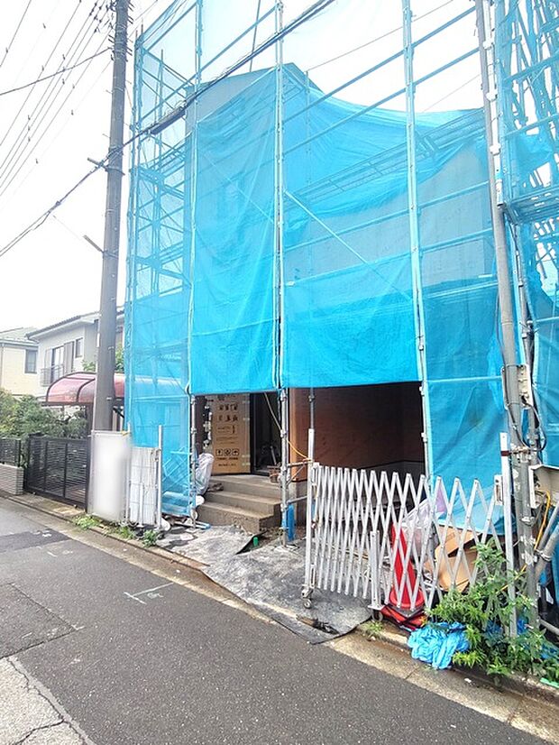商業施設が徒歩圏内に充実、日々のお買い物も安心な環境です。 