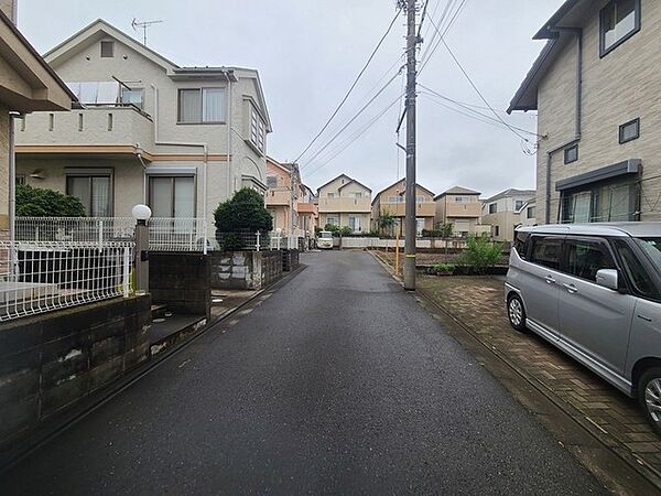 周辺の家並み（5m）
