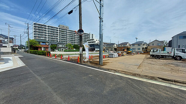 五感で感じる、現地でしかわからない事も沢山ございます。周辺環境なども一緒にご案内いたしますのでお気軽にお問合せください。