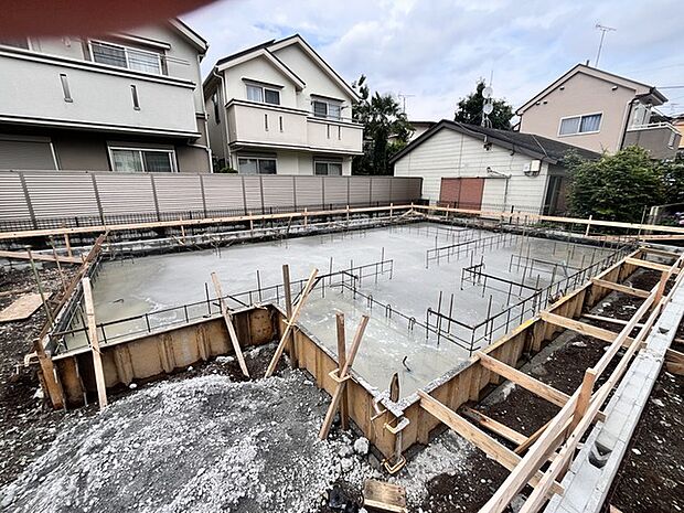 五感で感じる、現地でしかわからない事も沢山ございます。周辺環境なども一緒にご案内いたしますのでお気軽にお問合せください。
