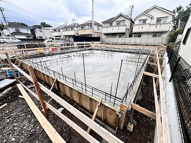 五感で感じる、現地でしかわからない事も沢山ございます。周辺環境なども一緒にご案内いたしますのでお気軽にお問合せください。