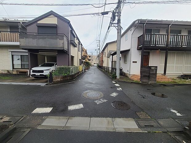 周辺の家並み(5m)