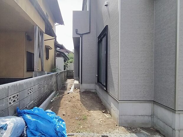 D号棟 庭部分