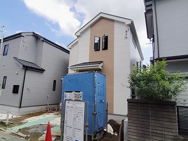 五感で感じる、現地でしかわからない事も沢山ございます。周辺環境なども一緒にご案内いたしますのでお気軽にお問合せください。