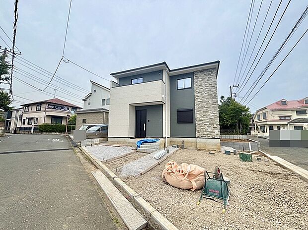 五感で感じる、現地でしかわからない事も沢山ございます。周辺環境なども一緒にご案内いたしますのでお気軽にお問合せください。
