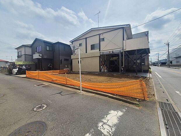 五感で感じる、現地でしかわからない事も沢山ございます。周辺環境なども一緒にご案内いたしますのでお気軽にお問合せください。