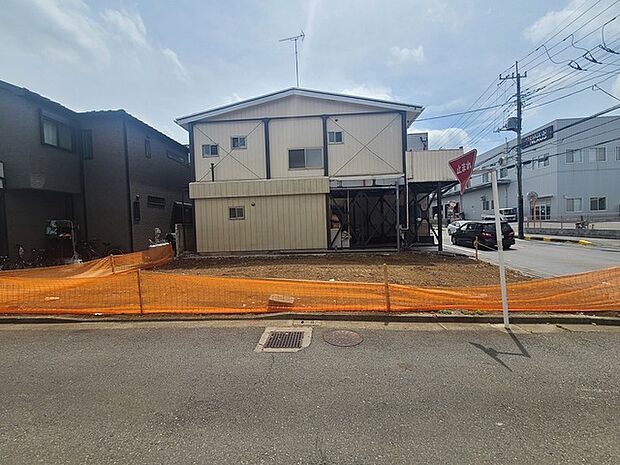 五感で感じる、現地でしかわからない事も沢山ございます。周辺環境なども一緒にご案内いたしますのでお気軽にお問合せください。