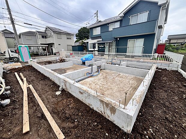 五感で感じる、現地でしかわからない事も沢山ございます。周辺環境なども一緒にご案内いたしますのでお気軽にお問合せください。